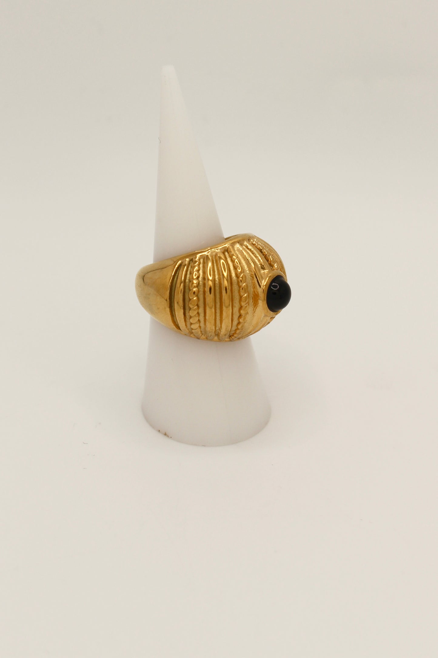 Loleta Ring