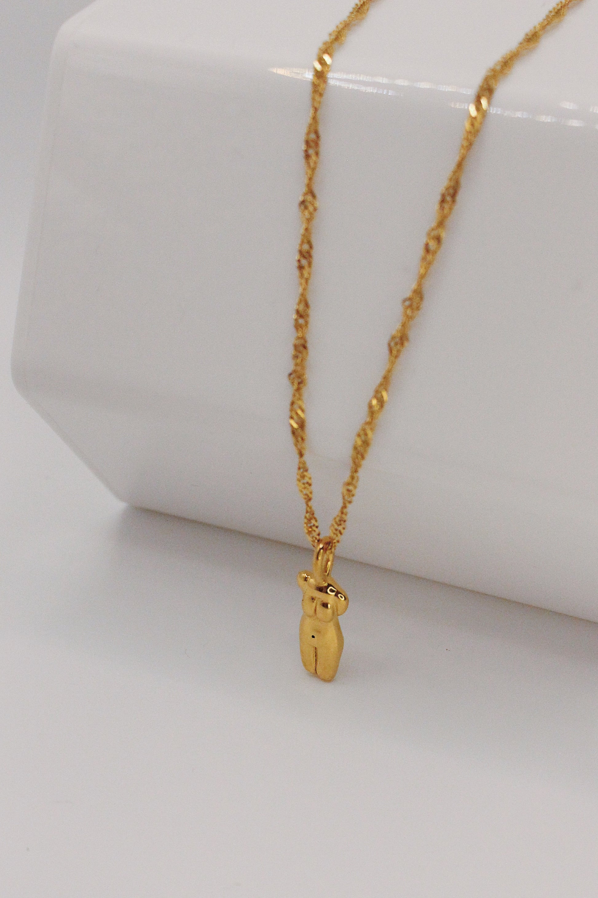 Indie necklace online